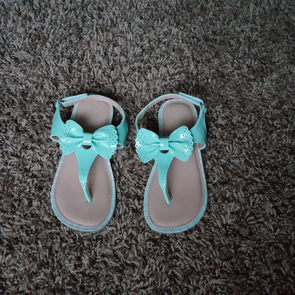 Spring Sandals with Bows